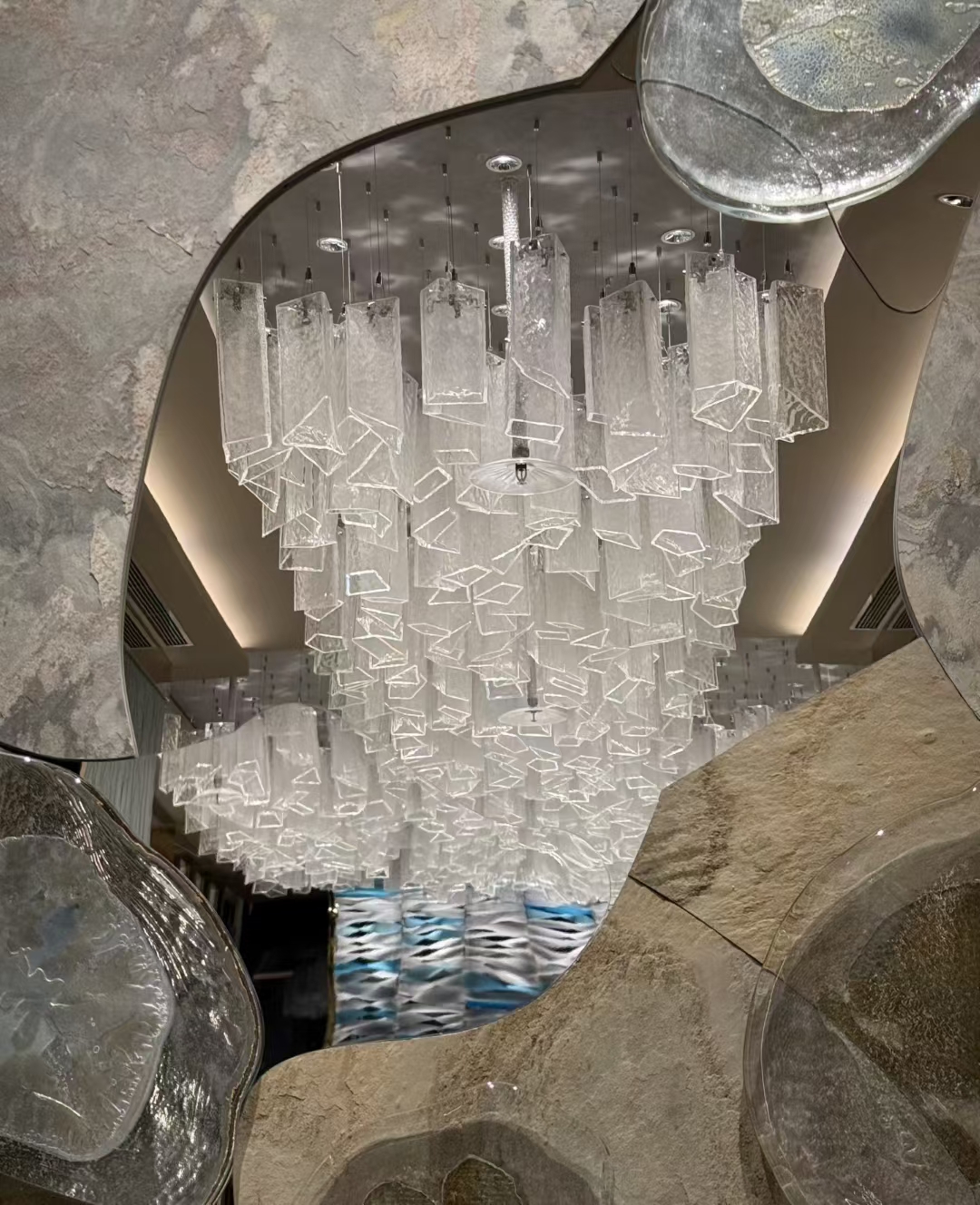 Custom Artistic Glass Chandelier | Luxury Hotel Decorative Lighting